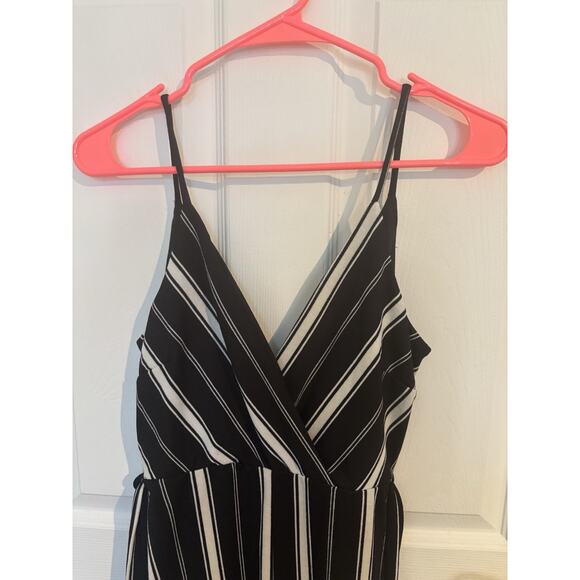 IRIS Jumpsuit Size Small Vertical Stripes Spaghetti Straps Waist Tie Wide Leg - Picture 3 of 7